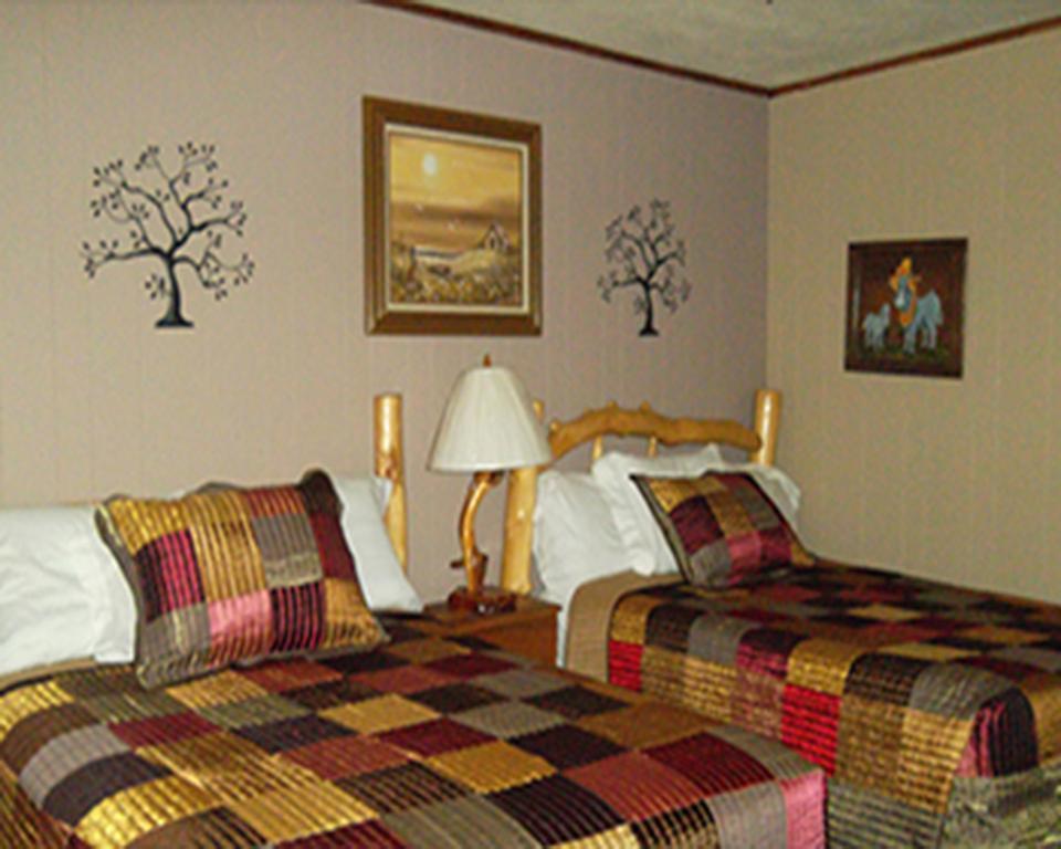 Holiday Motel Кениън Сити Стая снимка